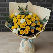 Букет цветов из:  Розы в Карпинске