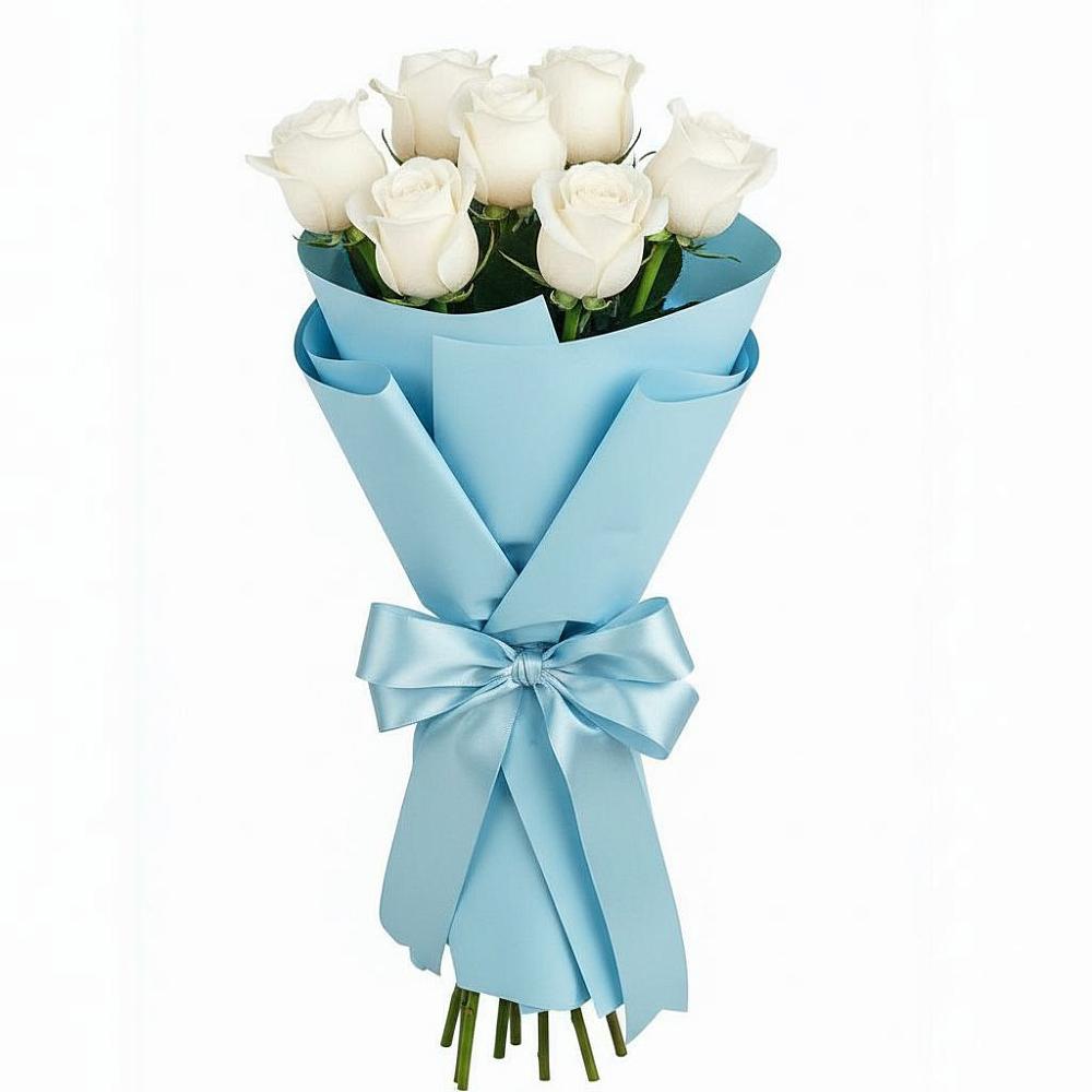 Букет 7 белых роз Проуд в Карпинске