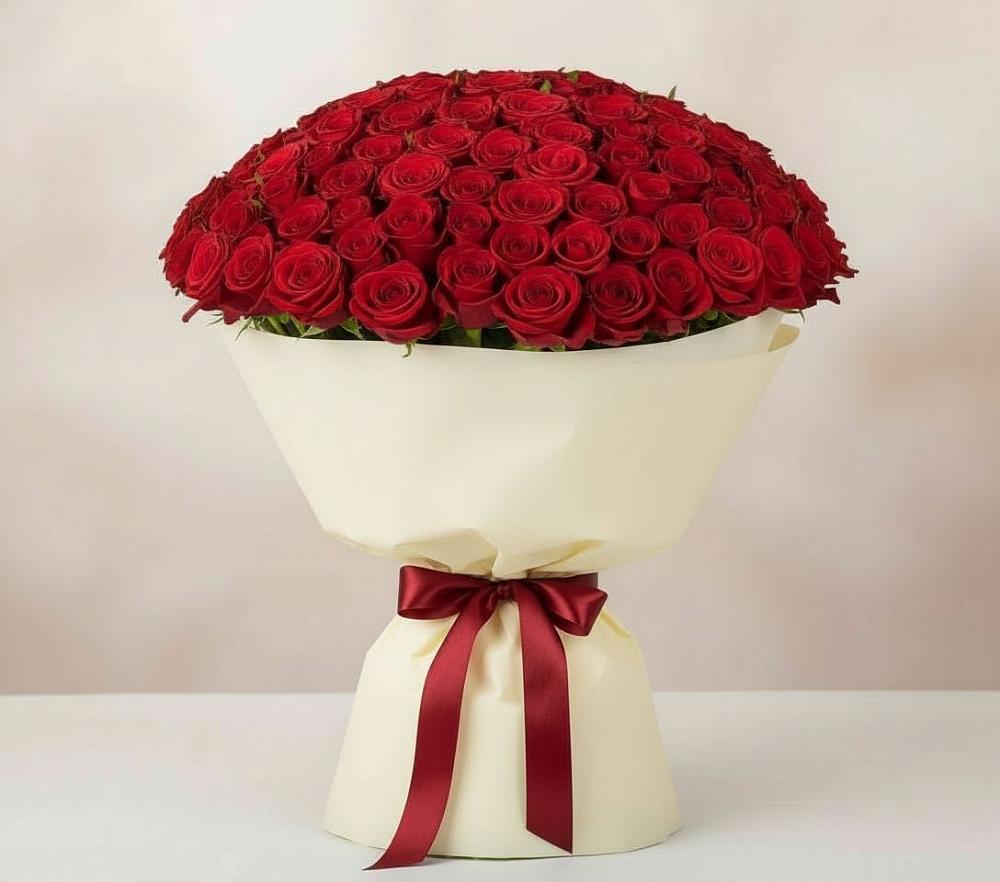 Букет 101 Красная роза Милано в Карпинске