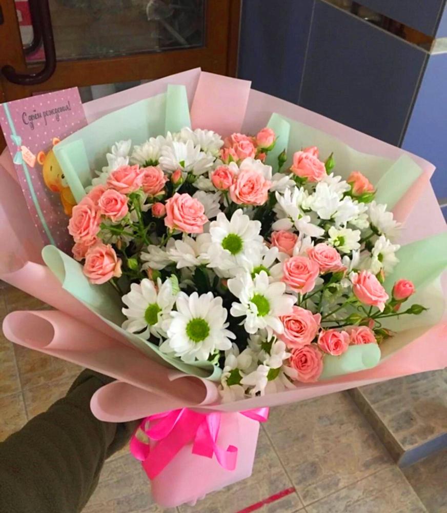 Букет цветов из: Розы и Хризантемы в Карпинске