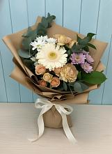 Букет цветов из:  Герберы и Хризантемы в Карпинске