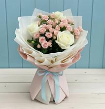 Букет цветов из:  Розы #REPLACE_PRED# Карпинске