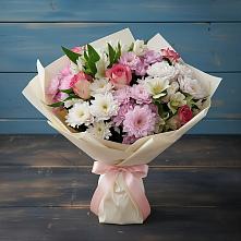 Букет цветов из:  Хризантемы, Альстромерии и Розы в Карпинске