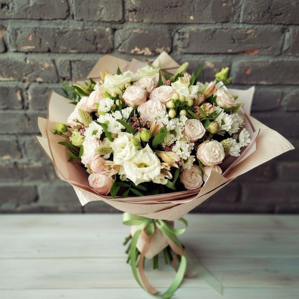 Букет цветов из: Альстромерии, Розы и Хризантемы в Карпинске