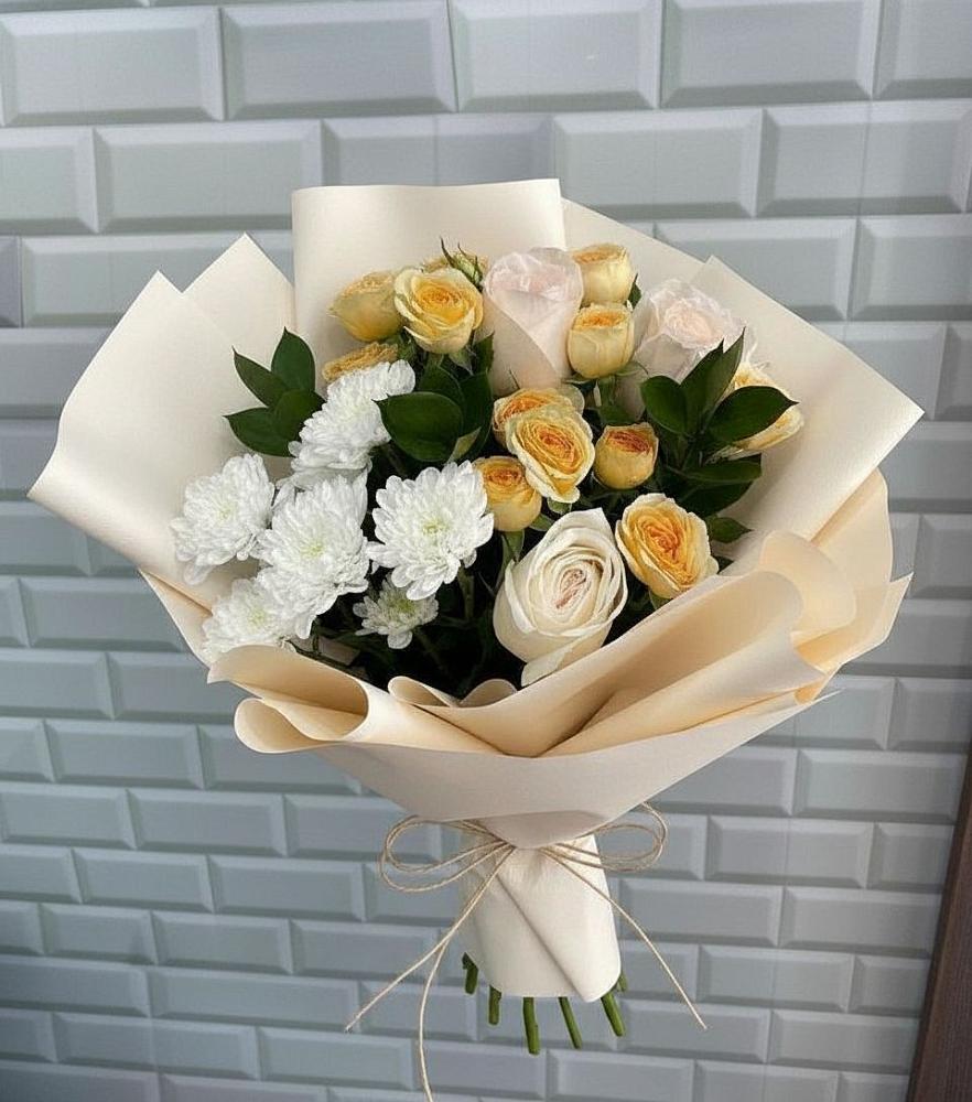 Букет цветов из: Розы и Хризантемы в Карпинске