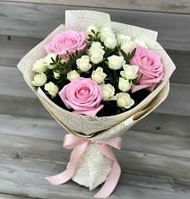 Букет цветов из:  Розы в Карпинске