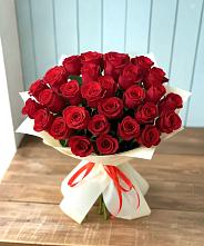 Букет 29 Красных роз в Карпинске