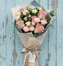 Букет цветов из:  Розы #REPLACE_PRED# Карпинске