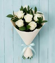 Букет цветов из:  Розы в Карпинске