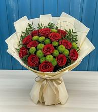 Букет цветов из:  Розы и Хризантемы в Карпинске