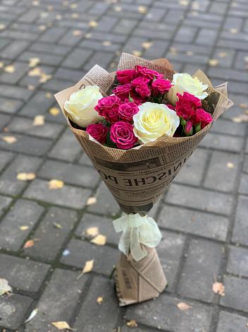 Букет цветов из: Розы в Карпинске