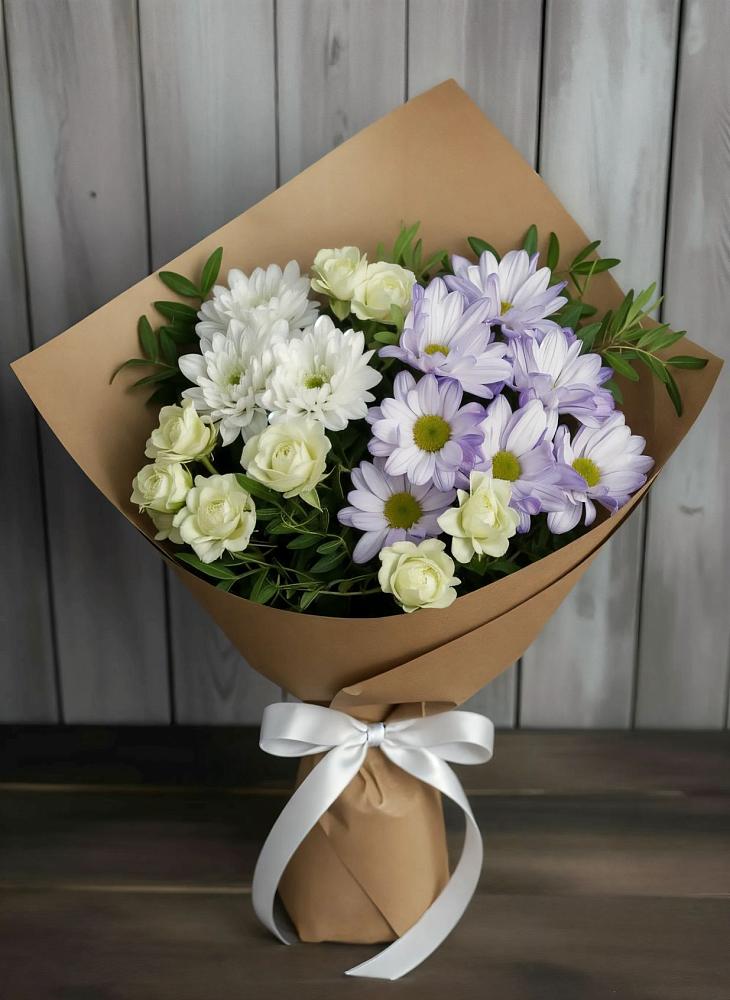Букет цветов из: Хризантемы и Розы в Карпинске