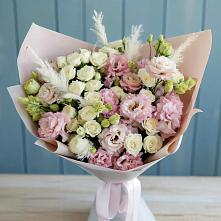 Букет цветов из:  Альстромерии и Розы в Карпинске